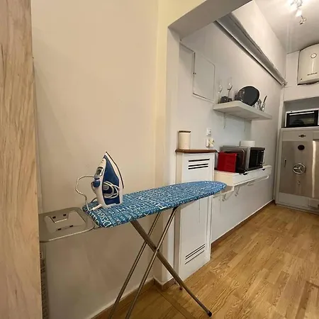 Apartment Ksenokratous-kolonaki Cozy *